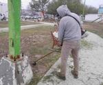 Restaura municipio juegos infantiles en La Esperanza