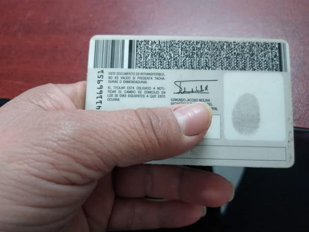 Detectan coyotaje en trámites del INE