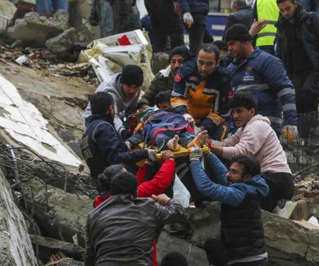 Terremoto de Turquía y Siria mata a más de 4.000 personas