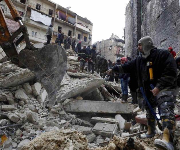 Eleva Turquía a más de 16 mil los muertos por los terremotos