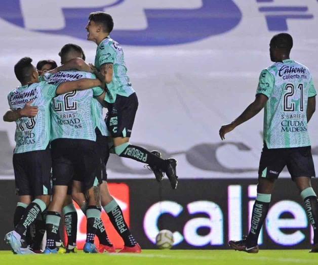 Vapulea La Fiera a Gallos