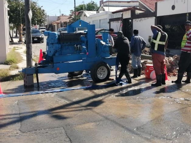 Ruptura de tubería deja sin agua a varios sectores