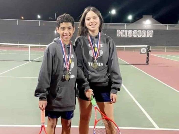 Logran el Primer Lugar en dobles mixtos de tenis Logran el Primer Lugar en dobles mixtos de tenis