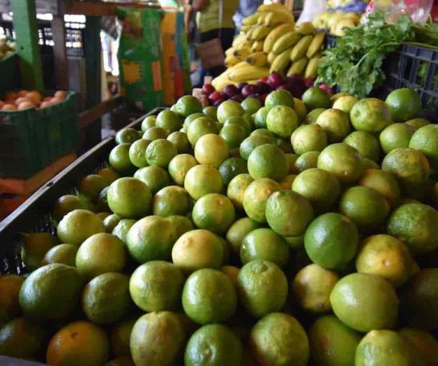 Abaratan limón: De lo poco que baja