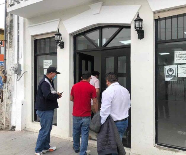 Demandan a Total Play por despido injustificado