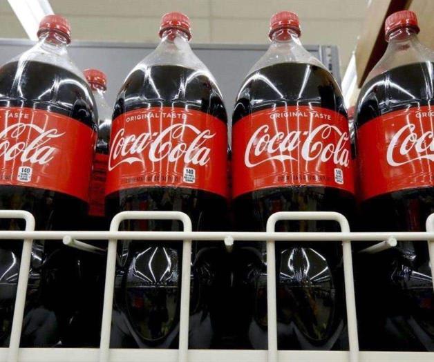 Ganó Coca-Cola 2,3% menos en 2022, hasta casi 9.000 millones