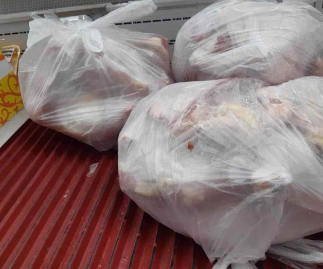 Cae el precio del pollo