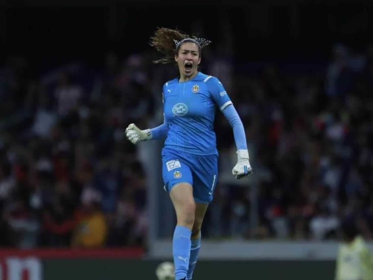 Portera de Chivas es baja en Selección Nacional por lesión Portera de Chivas es baja en Selección Nacional por lesión