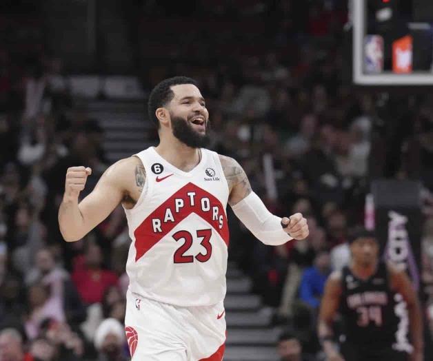 Poeltl consigue 30 puntos; Raptors derrotan al Magic Poeltl consigue 30 puntos; Raptors derrotan al Magic