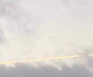 Avistan “meteorito” en cielo del Valle de Texas