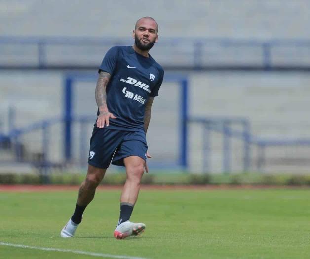 Pide Fiscalía que se mantenga a Dani Alves en la cárcel