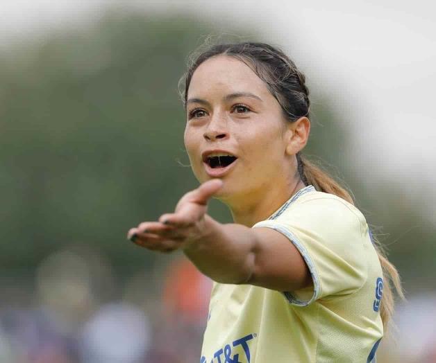 Respaldan Águilas a Scarlett