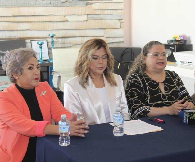 Reclaman mujeres mandar en Canaco