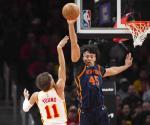 Knicks arrollan a Hawks