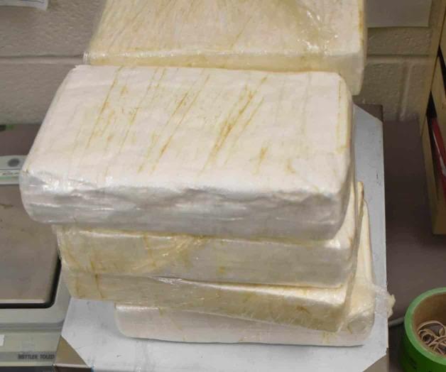 Detienen con cocaína a un estadounidense