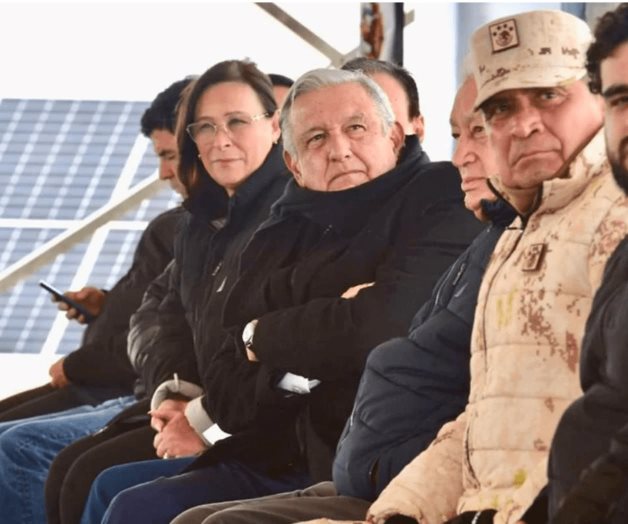 AMLO inaugura operación de central fotovoltaica en Sonora