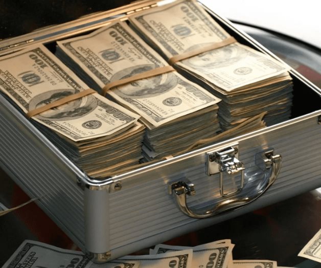 Dólar abre a la venta en 18.80 pesos en promedio este viernes Dólar abre a la venta en 18.80 pesos en promedio este viernes