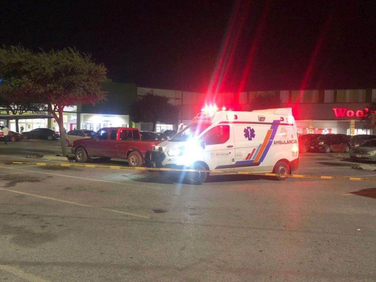 Se infarta mientras circulaba por estacionamiento de centro comercial Se infarta mientras circulaba por estacionamiento de centro comercial