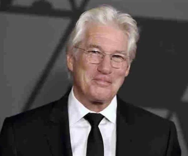 Hospitalizan a Richard Gere en Nuevo Vallarta