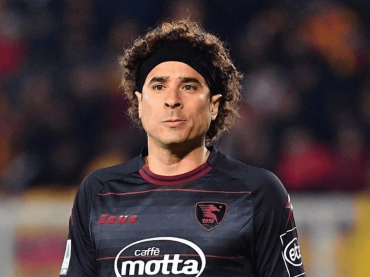 Martinoli y García critican a Ochoa por querer jugar un sexto Mundial Martinoli y García critican a Ochoa por querer jugar un sexto Mundial