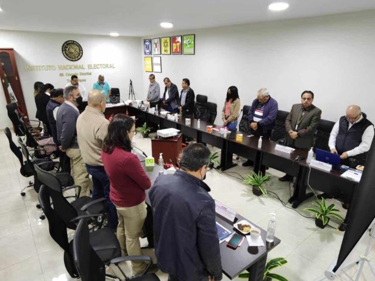 Dan banderazo de inicio para la jornada electoral extraordinaria de Senador Dan banderazo de inicio para la jornada electoral extraordinaria de Senador