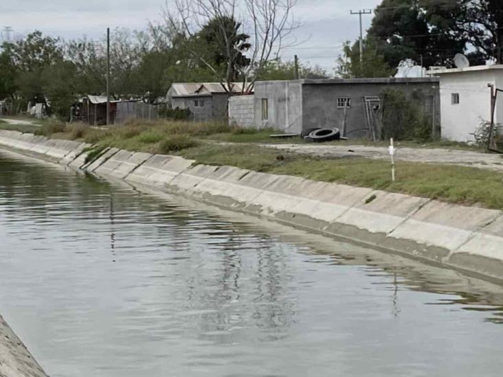 Llaman a conducir con precaución Llaman a conducir con precaución
