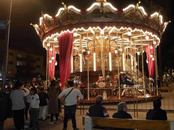 Sancionan a empresa por retraso en entrega de carrusel a GDL Sancionan a empresa por retraso en entrega de carrusel a GDL