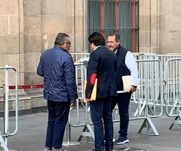 AMLO se reúne con Mario Delgado y Horacio Duarte