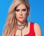 Avril Lavigne cancela su compromiso y es captada con Tyga