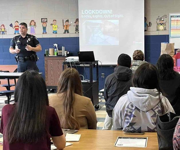 Informan a las escuelas sobre tiradores activos Informan a las escuelas sobre tiradores activos