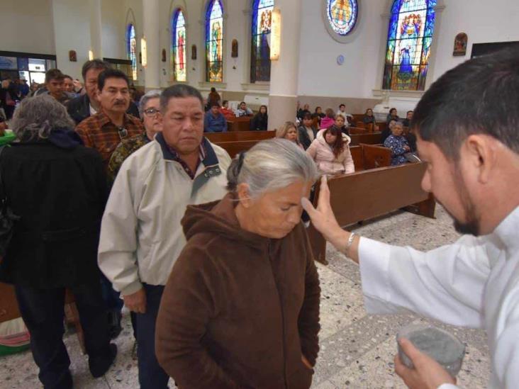 Llaman a tomar ceniza mañana Llaman a tomar ceniza mañana