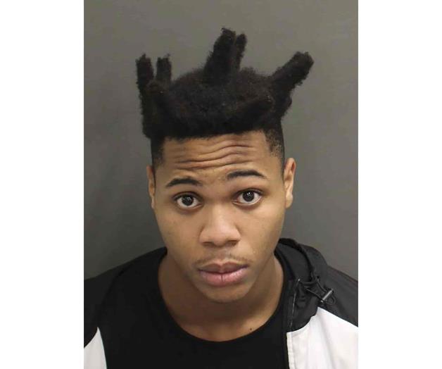 Matan a tiros a niña y a reportero de TV