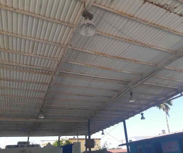 Demandan lámparas al Gobierno y se las niegan Demandan lámparas al Gobierno y se las niegan