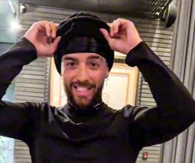 Usa pasamontañas para no ser reconocido Usa pasamontañas para no ser reconocido