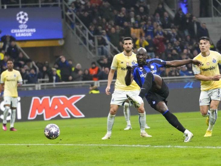 Con gol agónico de Lukaku, Inter supera a Porto Con gol agónico de Lukaku, Inter supera a Porto