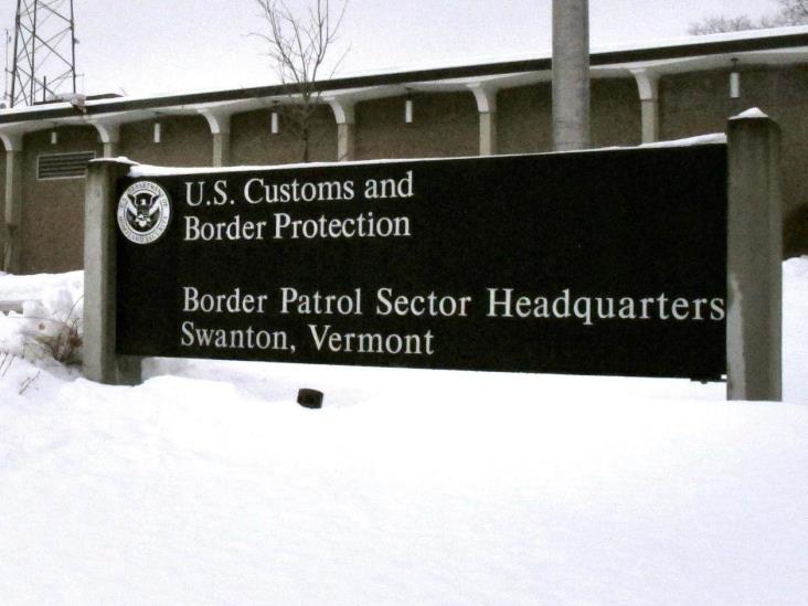 Alerta en Canadá por cruce de mexicano a EU Alerta en Canadá por cruce de mexicano a EU