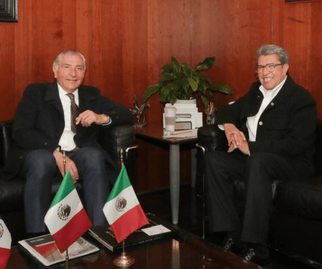 Ricardo Monreal y Adán Augusto López se reúnen en el Senado Ricardo Monreal y Adán Augusto López se reúnen en el Senado