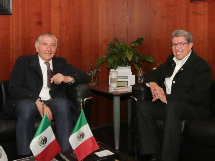 Ricardo Monreal y Adán Augusto López se reúnen en el Senado Ricardo Monreal y Adán Augusto López se reúnen en el Senado