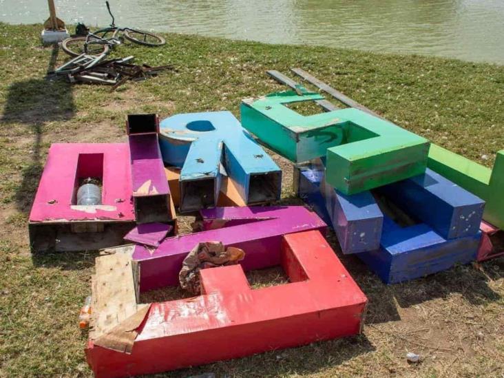 Cambian letras de bienvenida Cambian letras de bienvenida