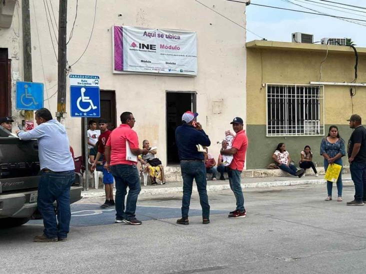 Saturadas las oficinas del INE en San Fernando Saturadas las oficinas del INE en San Fernando