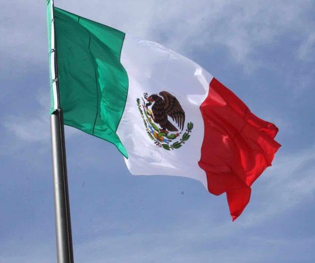 Ejército conmemora Día de la Bandera