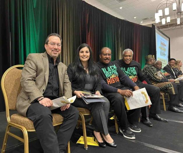 La lucha y sacrificios de raza afroamericana La lucha y sacrificios de raza afroamericana