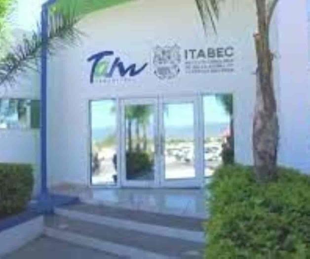 Abrirán becas en Abril