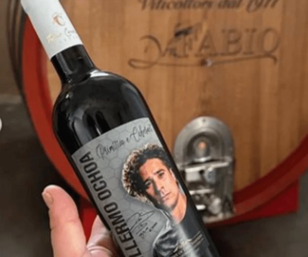 Guillermo Ochoa aprovecha su estancia en Italia y lanza marca de vino
