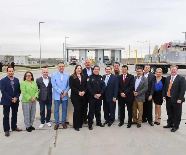 Finalizan construcción de cuatro carriles FAST Finalizan construcción de cuatro carriles FAST