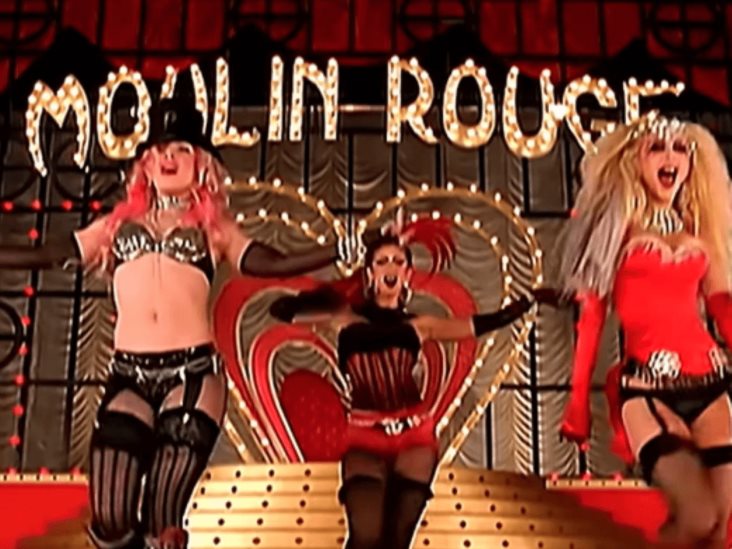 Pink revive aparente pleito que tuvo con Aguilera en Lady Marmalade Pink revive aparente pleito que tuvo con Aguilera en Lady Marmalade