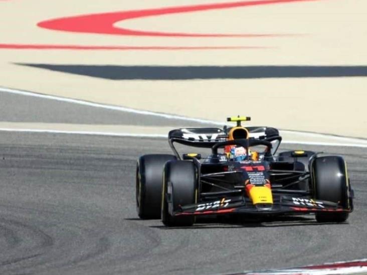 Checo Pérez tiene segunda sesión de pretemporada positiva Checo Pérez tiene segunda sesión de pretemporada positiva