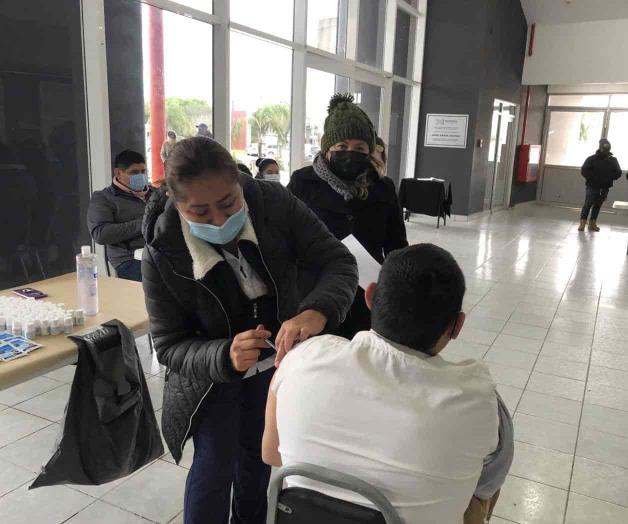 Vacunarán contra Covid el jueves