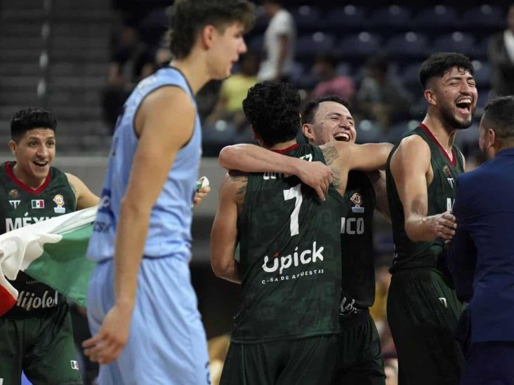 Regresa México al Mundial Regresa México al Mundial