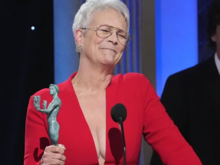 Jamie Lee Curtis se burla de ser Nepo babie, en los Premios SAG Jamie Lee Curtis se burla de ser Nepo babie, en los Premios SAG